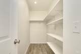 10666 W Abram Ln - Photo 11