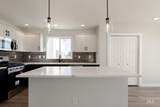 8201 Sunray Dr - Photo 5