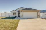 918 Sierra St - Photo 2