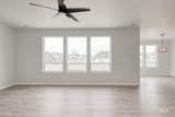 121 Golden Citrine Ave - Photo 13