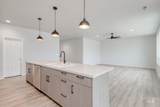 121 Golden Citrine Ave - Photo 5