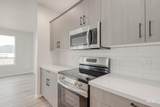 121 Golden Citrine Ave - Photo 6