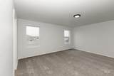322 Hedwig Pl - Photo 18