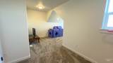 629 Manning Circle - Photo 33