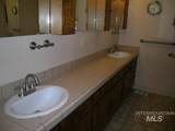 14990 Hensen Dr - Photo 11