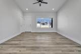 1362 Haizlee Way - Photo 15