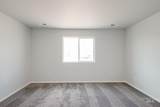 1725 Pegasus Peak Ave - Photo 16
