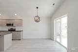 1725 Pegasus Peak Ave - Photo 8
