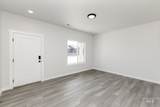 2735 Silver Wolf Ave - Photo 2