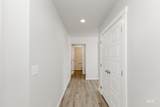 4360 Magical Creek Ave - Photo 10