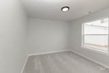 8114 Bright Angel Dr - Photo 17