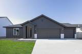 5303 Grizzly St - Photo 1