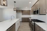 2436 Minerva St - Photo 5