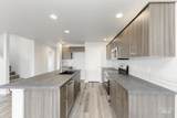 247 Coltsfoot Ave - Photo 5