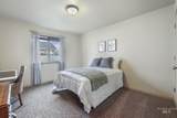 1111 Ballard Ln - Photo 30