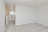 5813 Stavros St - Photo 14