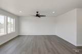 5813 Stavros St - Photo 9