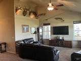 1852 4400 N - Photo 13