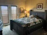 1852 4400 N - Photo 20