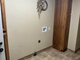 1852 4400 N - Photo 24