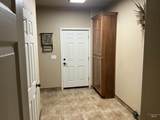 1852 4400 N - Photo 25