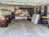 1852 4400 N - Photo 28
