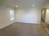 207 Freeport St - Photo 3