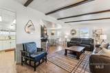 2300 Iris Ln - Photo 4
