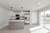 121 Caribou St - Photo 3