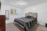1002 Street - Photo 18