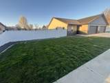 606 Warner Ave - Photo 2