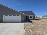 40 Lakeside Loop - Photo 1