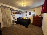 2217 4000 N - Photo 27