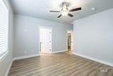 318 Red Rose St - Photo 12