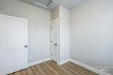 318 Red Rose St - Photo 20