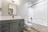 318 Red Rose St - Photo 21