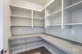 318 Red Rose St - Photo 8