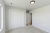 15266 Queensbury Ave - Photo 10