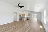 15266 Queensbury Ave - Photo 8