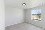 15266 Queensbury Ave - Photo 9
