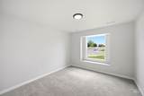 15289 Fuchsia Ave - Photo 10