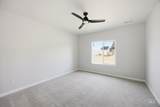 15289 Fuchsia Ave - Photo 18