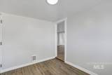 500 W Avenue D - Photo 22