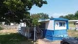 218 Avenue I - Photo 4
