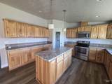 2205 Jackson Creek Rd - Photo 35