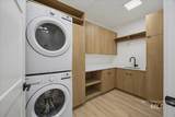 55 State St - Photo 18