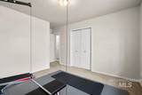 6469 Mistyglen Ave - Photo 20