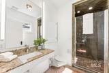 915 17th St - Photo 16