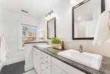 915 17th St - Photo 19
