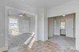 2320-2322 Dewey Ave - Photo 2
